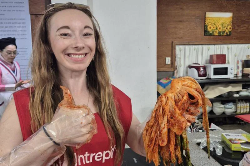 Intrepid customers can learn to make kimchi at the Jeonju Kimchi Cultural Centre
