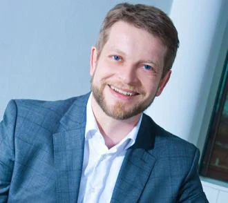 Amadeus' Bernhard Steffens